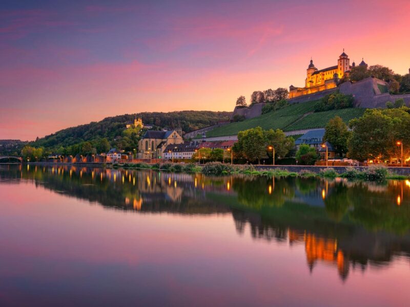 Golden Hour in Würzburg - Sonnenuntergang hinter der Festung